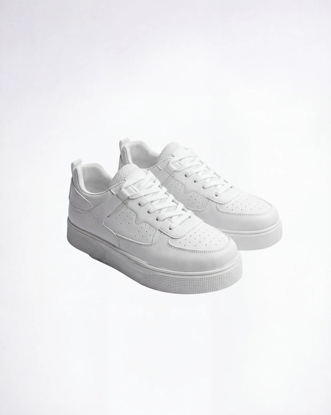 נעלי סניקרס לבנות